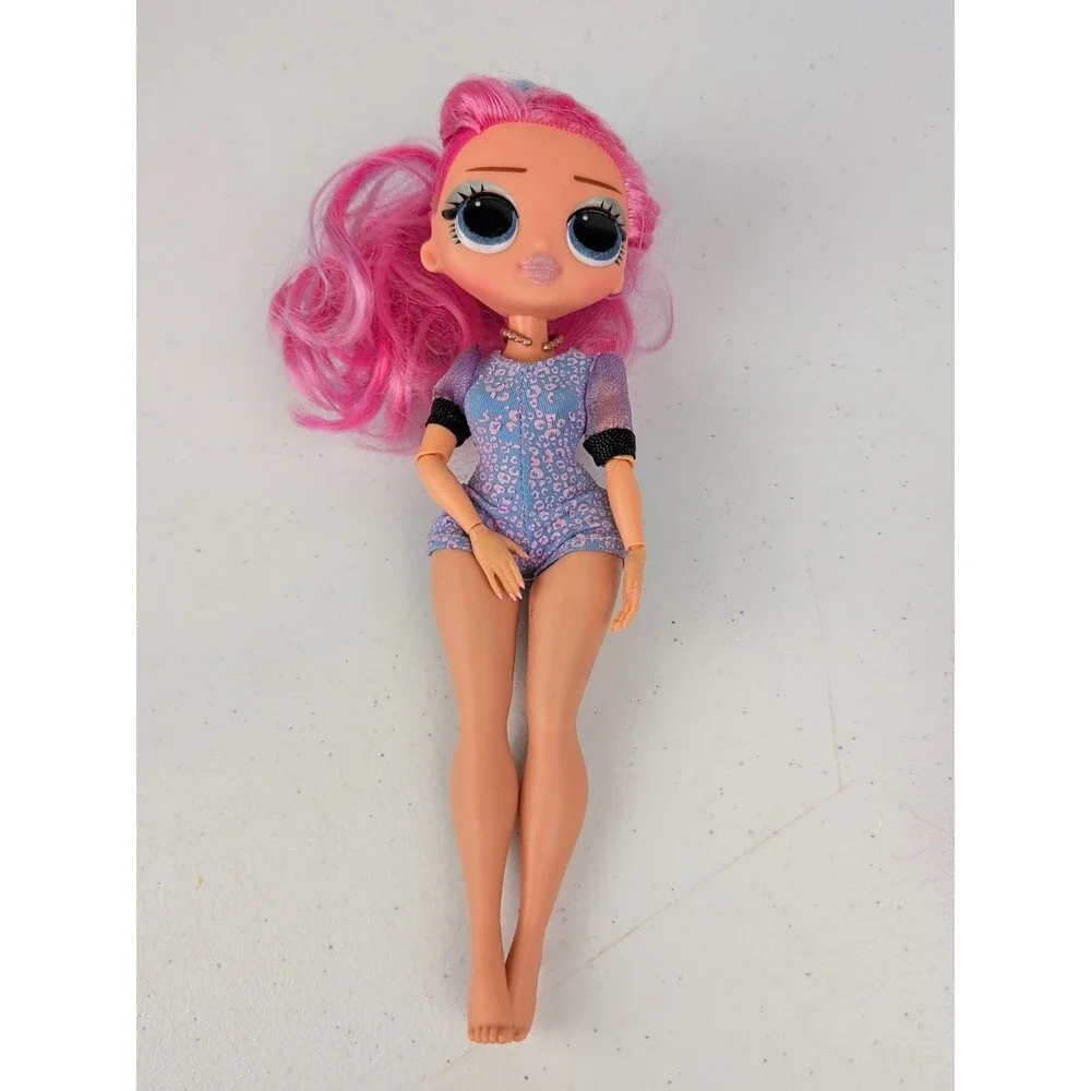 LOL Surprise Doll OMG Fashion Show Sashay Pink Hair 9